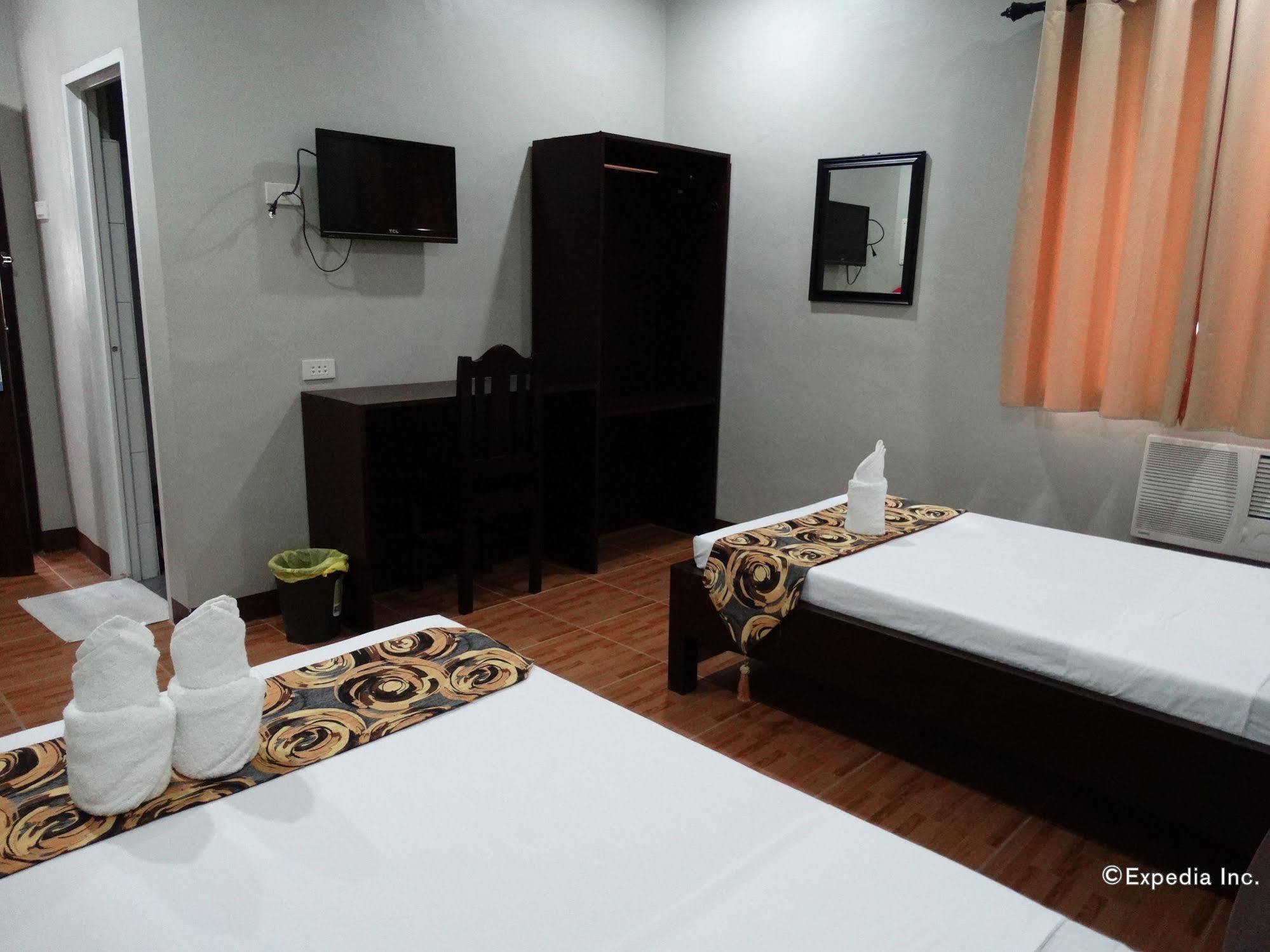 Harbour Gardens Tourist Inn Città di Tagbilaran Esterno foto