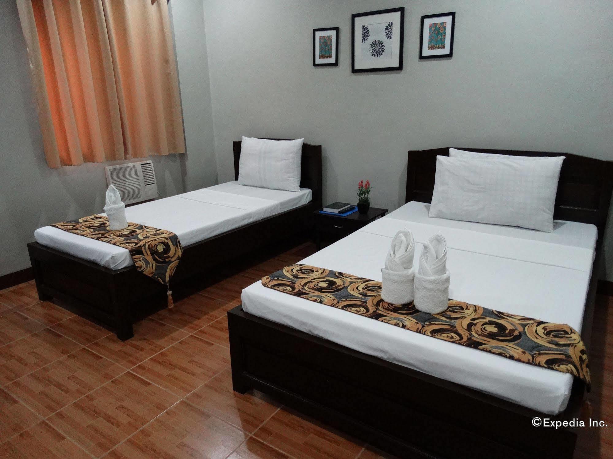 Harbour Gardens Tourist Inn Città di Tagbilaran Esterno foto